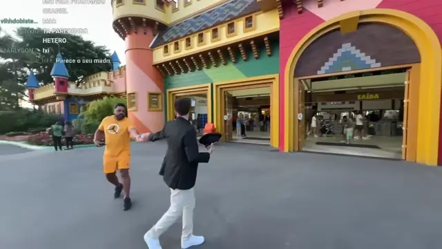 Live IRL no Beto Carrero